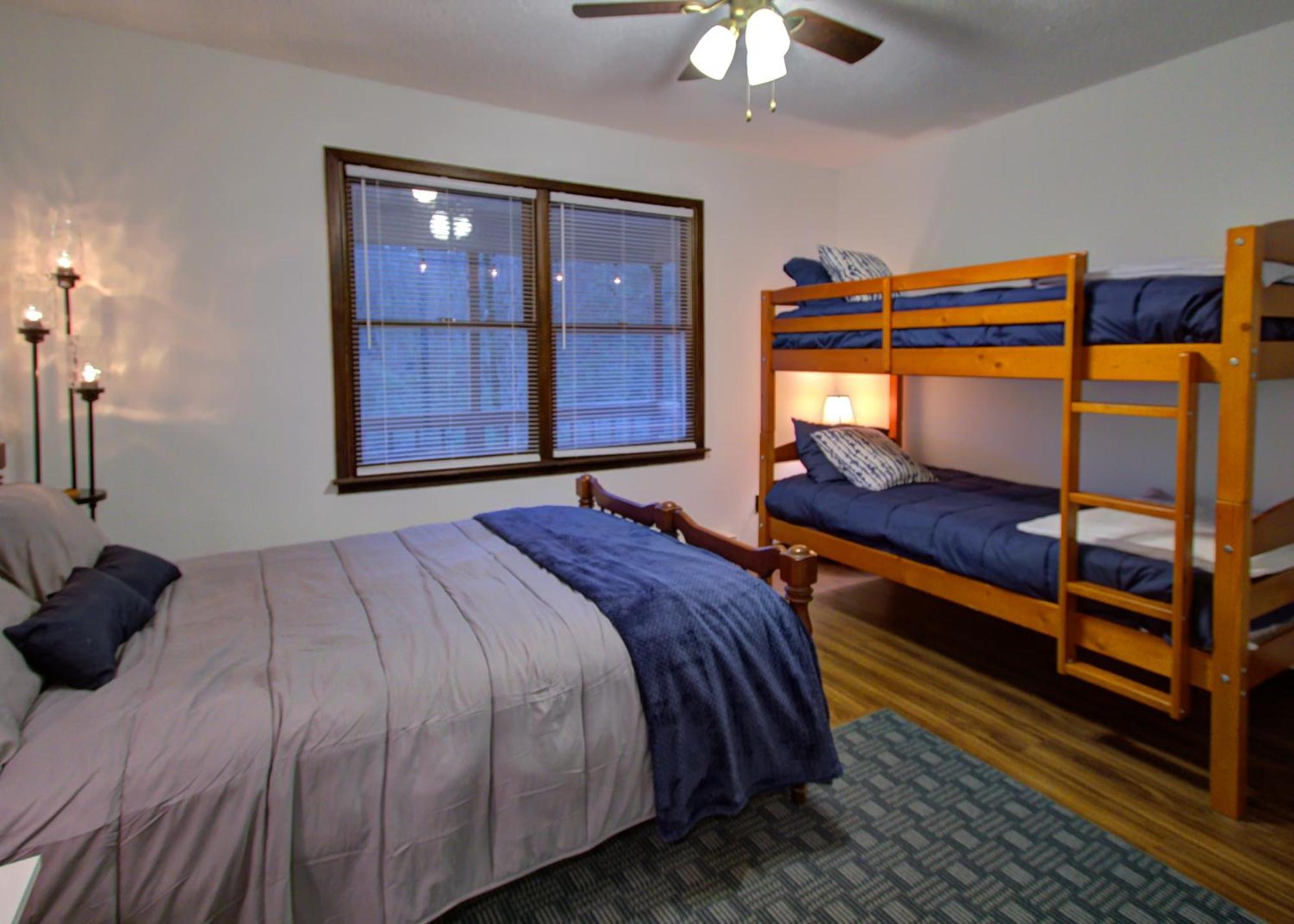 Mt Mitchell Cabin Rentals Burnsville 객실 사진