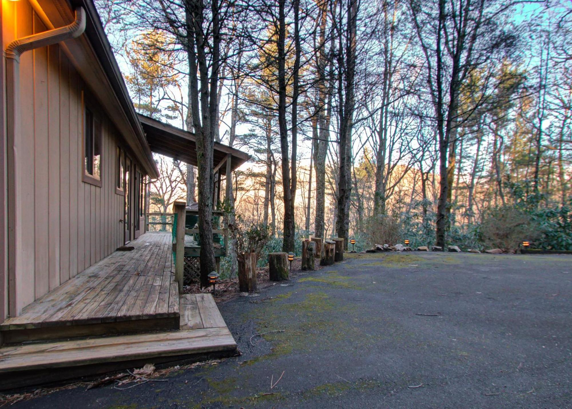 Mt Mitchell Cabin Rentals Burnsville 객실 사진
